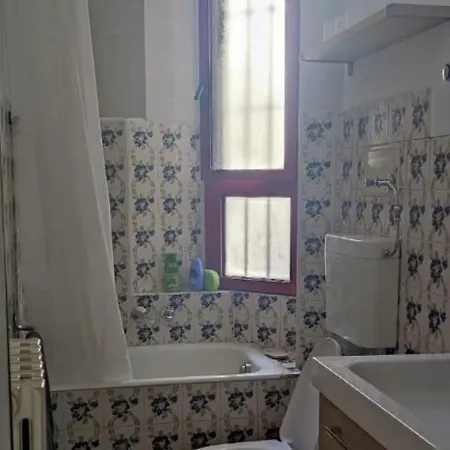 Salone's House Apartamento